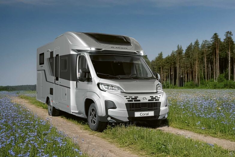 Le modèle Coral 60Y repose également sur un châssis de Ducato Fiat 140 chevaux.