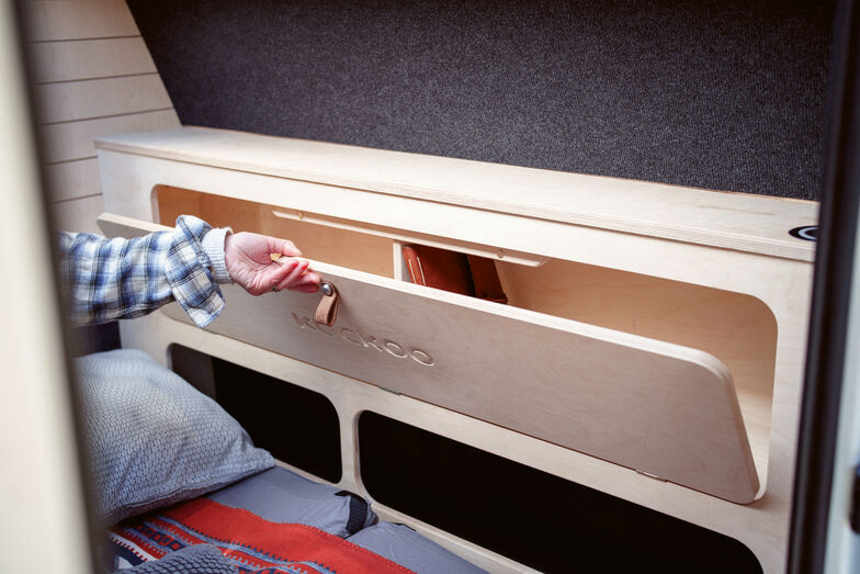 Chaque pièce est fabriquée individuellement à la main.