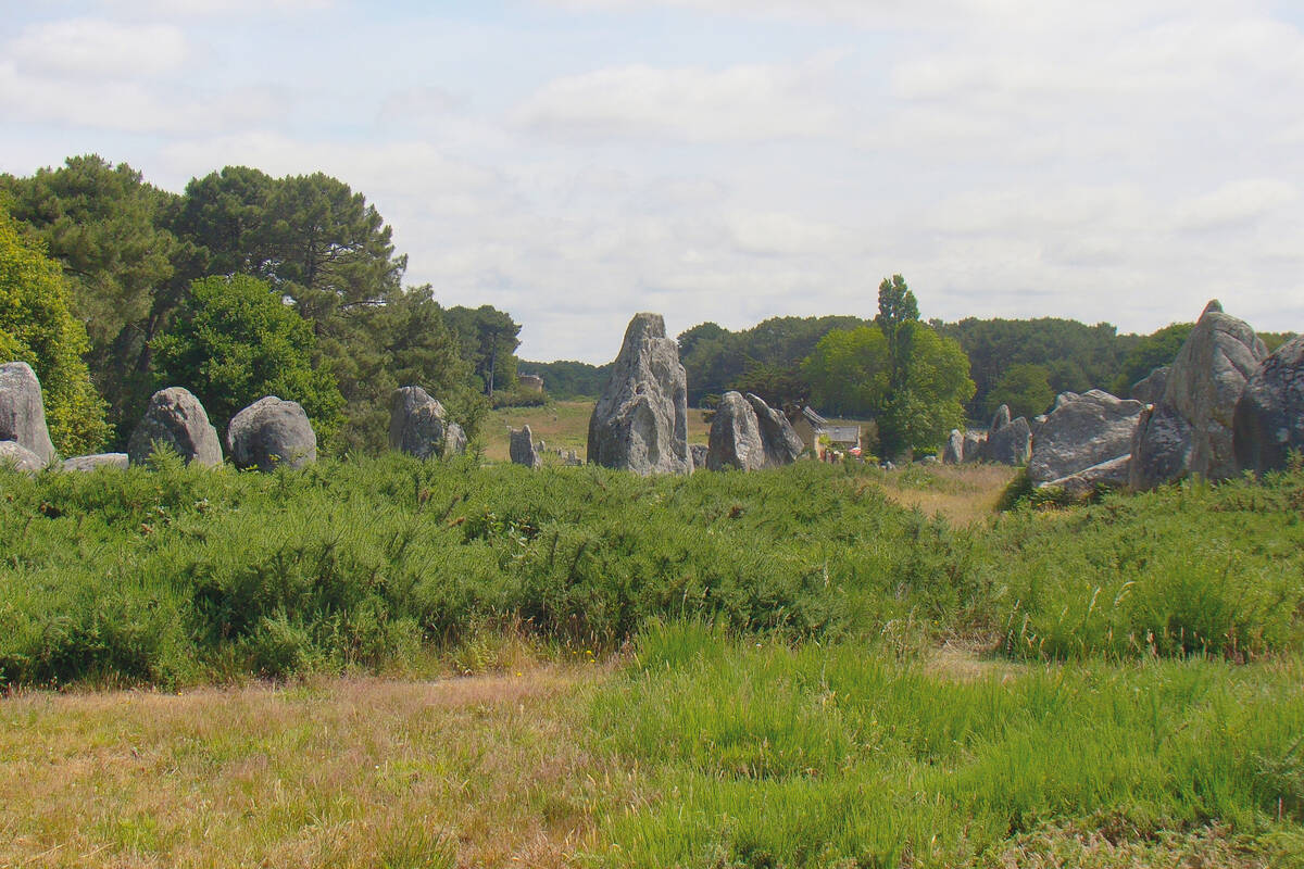 Die Steinfelder bei Carnac wurden rund 4500 Jahre vor unserer Zeitrechnung aufgestellt.