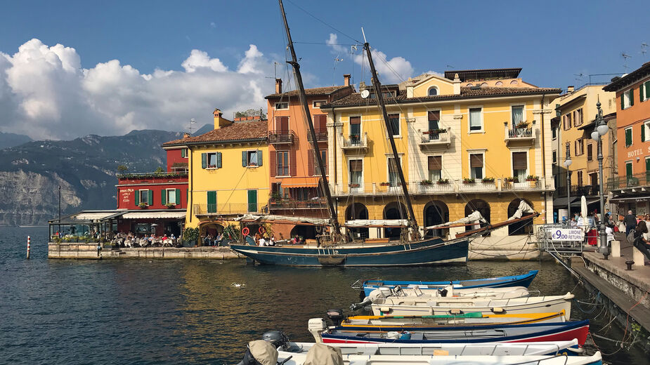 Sur les rives du lac de Garde