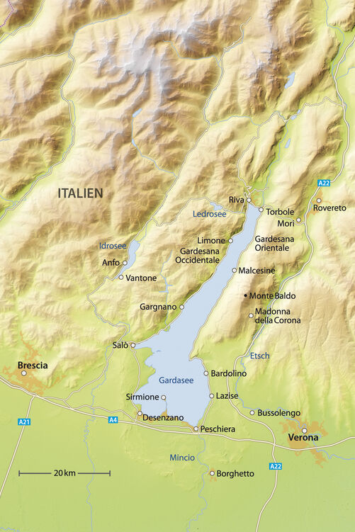 Avec une surface de 370 km², le lac de Garde est le plus grand lac d’Italie.