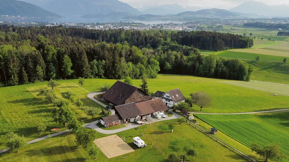 Passer la nuit chez des agriculteurs suisses