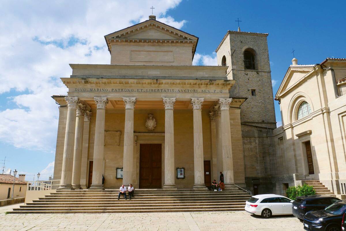 La basilique de Saint-Marin est dédiée au diacre Saint Marin. Elle est inscrite, comme l’ensemble de la vieille ville de Saint-Marin, au patrimoine mondial de l'UNESCO.