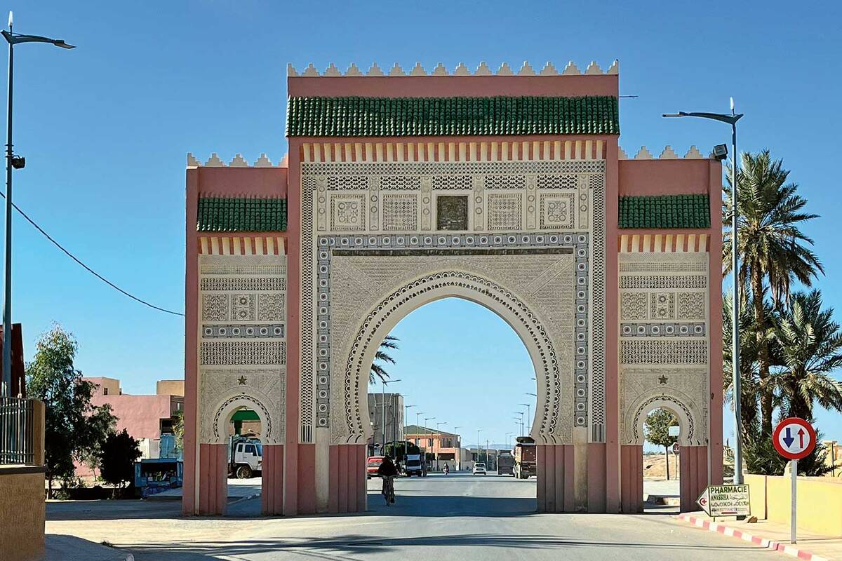 La porte de la ville de Rissani – joyau historique aux portes du désert du Sahara.
