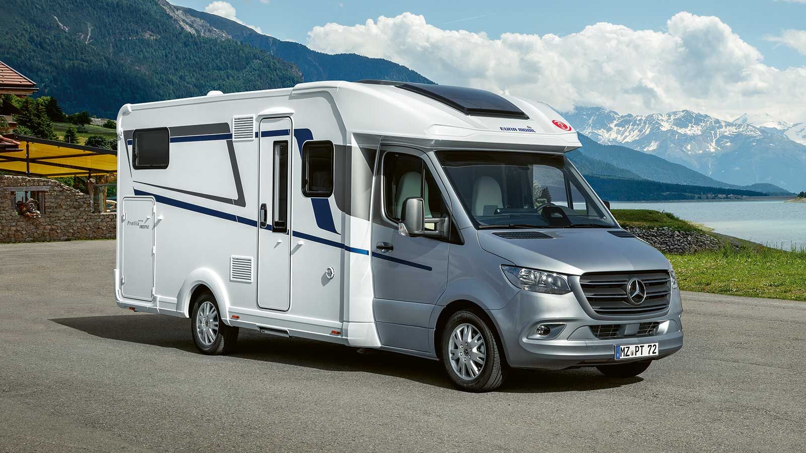 Eura Mobil sur base de Mercedes Sprinter.