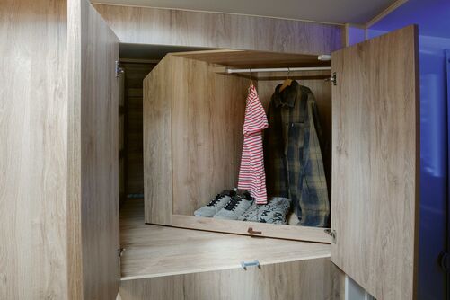 Les vêtements sont faciles à saisir.