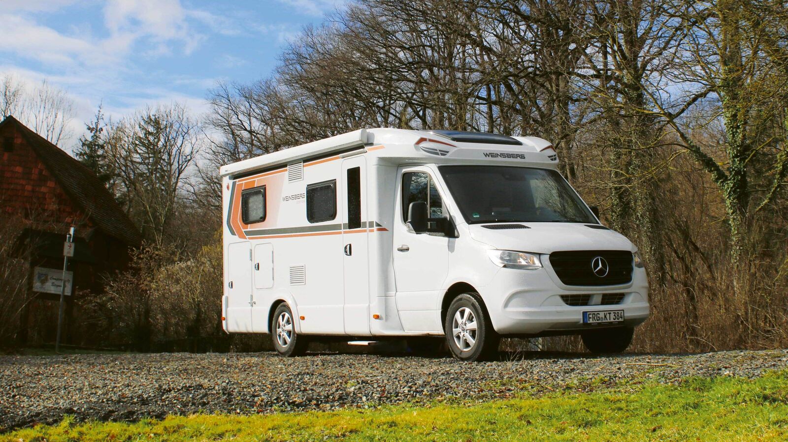 De tous les côtés, le CaracCompact Weinsberg en version Pepper et basé sur Sprinter Mercedes-Benz offre une impression globale cohérente.