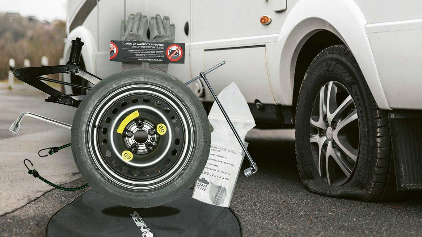 Une alternative légère à une roue de secours encombrante : le kit de roue de secours pour camping-car.